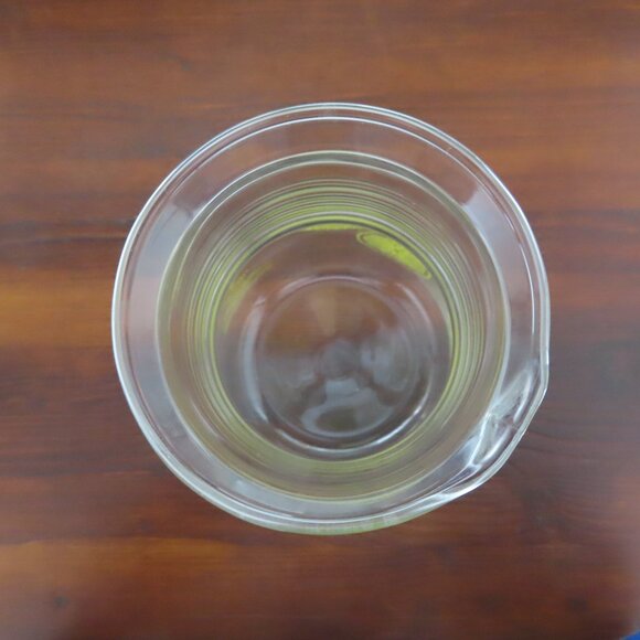 Vintage Pyrex Lemonade/Water Pitcher with Citrus Lemon Print - Picture 4 of 15